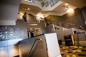 Cliffs Hotel - Blackpool