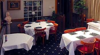 The Original Rosslyn Hotel