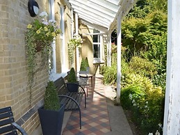 Somerton Lodge Hotel