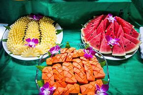 Kata Poolside Resort