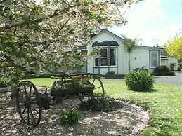 Cambridge Coach House