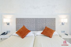Hotel Sa Barrera - Adults Only