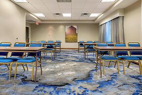 Fairfield Inn & Suites by Marriott Slippery Rock