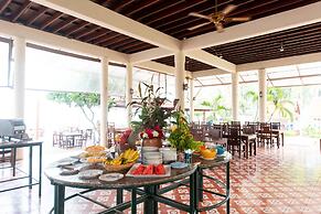 Royal Lanta Resort & Spa