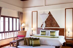 Royal Lanta Resort & Spa