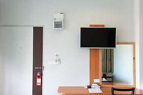 Royal Lanta Resort & Spa