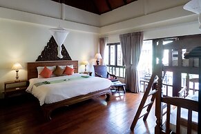 Royal Lanta Resort & Spa