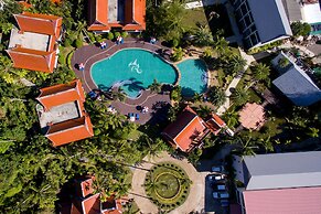 Royal Lanta Resort & Spa