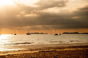 Royal Lanta Resort & Spa