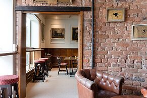 Hotel Bishops Arms Strängnäs