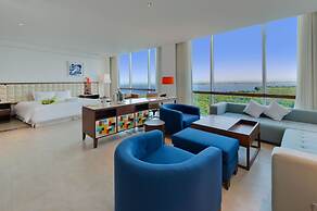 Holiday Inn Cartagena Morros by IHG