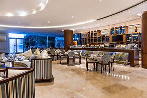 Holiday Inn Cartagena Morros by IHG