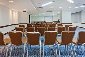 Holiday Inn Cartagena Morros by IHG