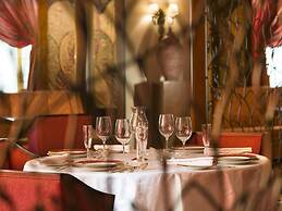 Royal Hotel Oran - MGallery Collection