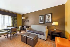 Best Western Plus Tupelo Inn & Suites