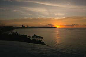 Guam Reef Hotel