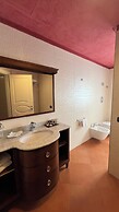 Artemis Hotel