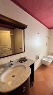 Artemis Hotel