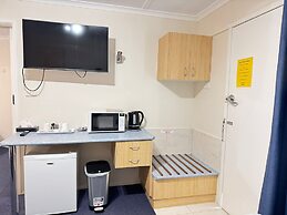 Edinburgh Motor Inn