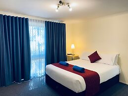 Edinburgh Motor Inn