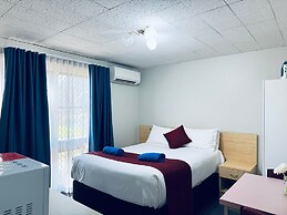 Edinburgh Motor Inn