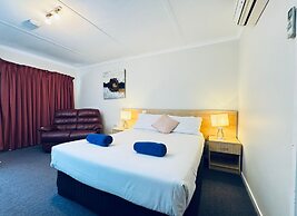 Edinburgh Motor Inn