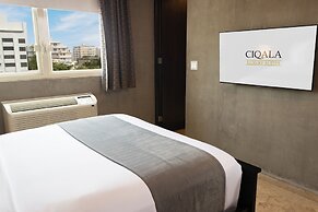 Ciqala Suites Hotel
