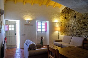 Aldeia da Pedralva by WOT Signature