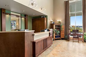 Days Inn by Wyndham Montmagny