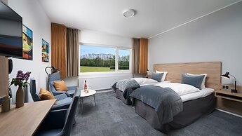 Trinity Hotel Og Konference
