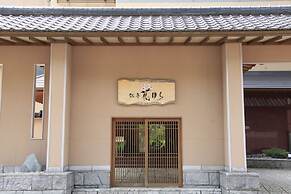 Ryotei Hanayura Ryokan