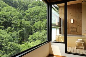 Ryotei Hanayura Ryokan