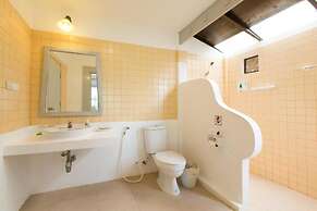 Bayview Resort Phi Phi Island - Beach Front Resort