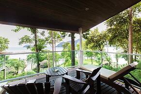 Bayview Resort Phi Phi Island - Beach Front Resort