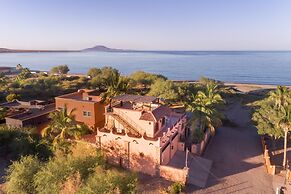 Loreto Playa Boutique Hotel