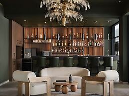 Pearl Hotel