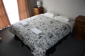 Ruapehu Mountain Motel & Lodge