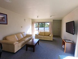 Ruapehu Mountain Motel & Lodge