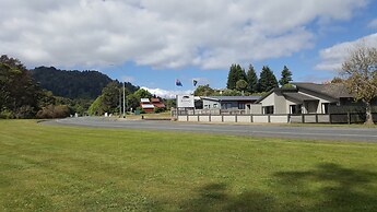 Ruapehu Mountain Motel & Lodge