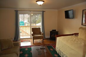 Cranmore Inn and Suites, a North Conway Boutique Hotel