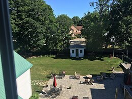 Cranmore Inn