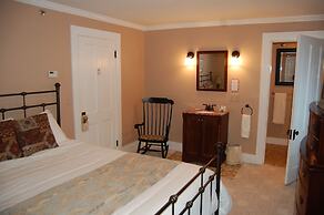Cranmore Inn