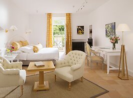 Relais & Châteaux La Bastide