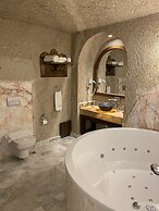 Roma Cave Suite Hotel