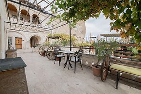 Roma Cave Suite Hotel