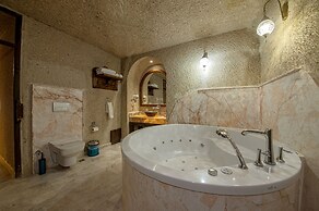 Roma Cave Suite Hotel