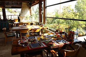 Roma Cave Suite Hotel