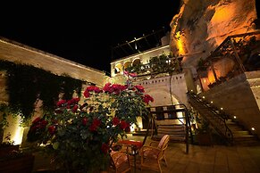 Roma Cave Suite Hotel