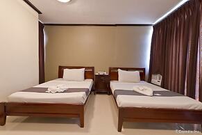 Richmond Plaza Hotel