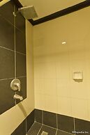 Richmond Plaza Hotel